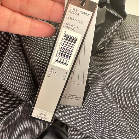NWT Tahari Black & White Kristine Blazer Notched Lapel Single Breasted Size 4 - Picture 5 of 9